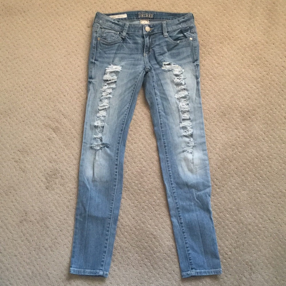 Decree Super Skinny Ripped Jeans SZ 5 Juniors